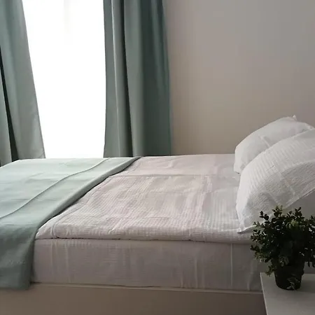 Smestaj Milutinn * ソコバニャ