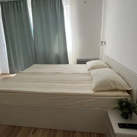 アパート Smestaj Milutinn ソコバニャ