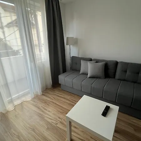 Apartman Smestaj Milutinn *