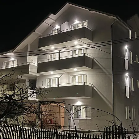 Smestaj Milutinn ソコバニャ