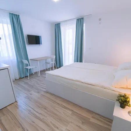 アパート Smestaj Milutinn ソコバニャ