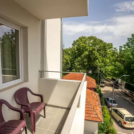 Smestaj Milutinn Apartman *