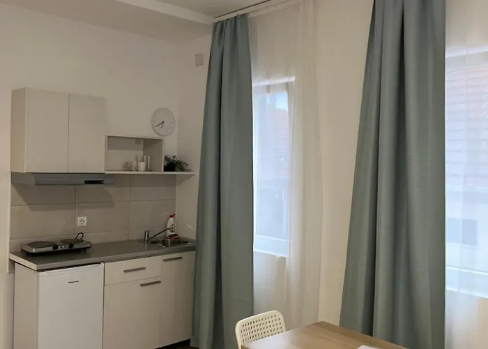Smestaj Milutinn Apartamento