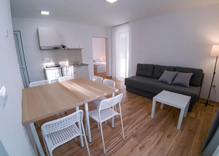 Smestaj Milutinn Apartamento Soko Banja