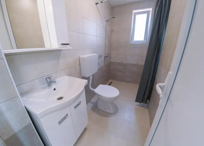 Smestaj Milutinn Apartamento *